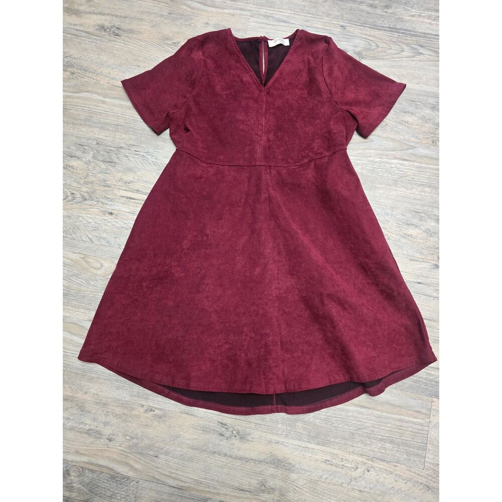 Altar’d State Brand, A Beautiful Soul, Red Velvet/Faux Suede Dress sizes 16–20
